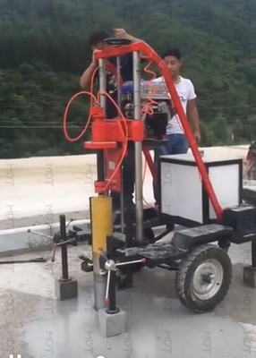 具体的なテストのための700mmのトレーラーのタイプ コンクリートの圧縮機械