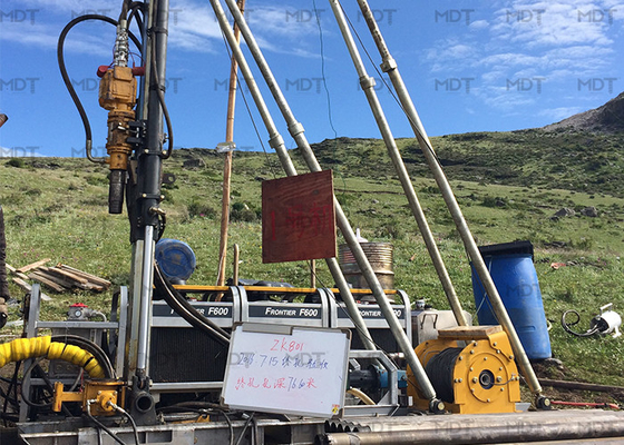 地盤調査用のポータブル350メートルコアドリルリグ